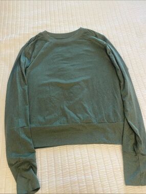 Vuori S day dreamer top excellent condition